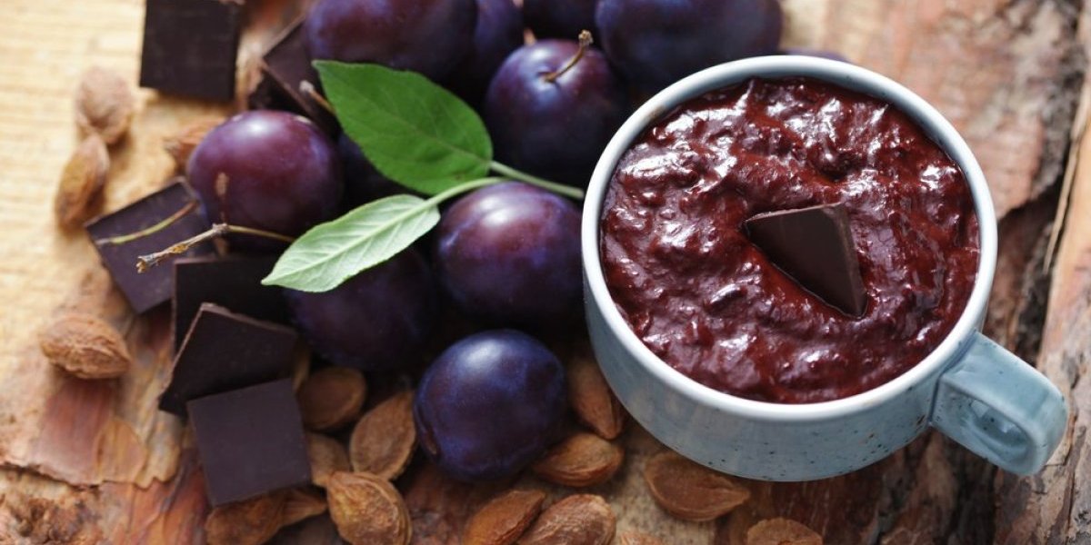 Hit među domaćicama: Domaći džem od šljiva sa čokoladom – slatka bomba koja osvaja