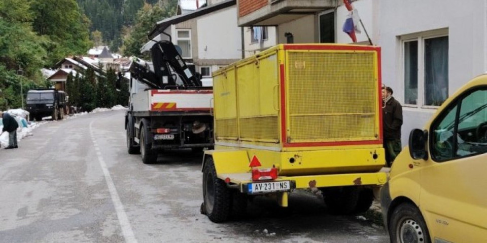 Da li biste voleli da ste ovde: Struje nema, još ne rade mobilne mreže