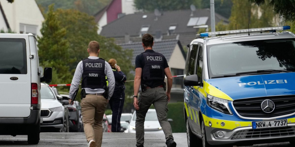 Otkriveno u kakvom je stanju devojčica iz Srbije na koju je pucala policija: Baba iznela šokantne detalje