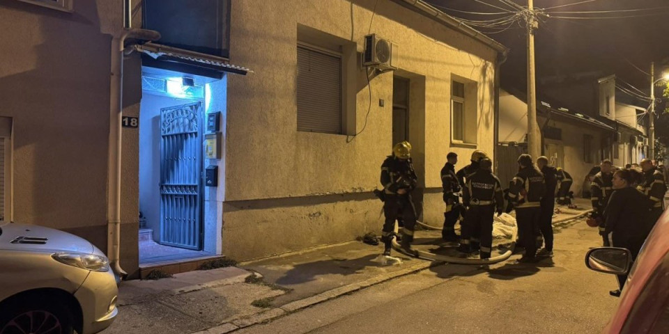 Buknula TA peć u Zemunu! Majka jedva spasila decu: "Falilo je 20 sekundi da svi izgorimo..." (FOTO/VIDEO)