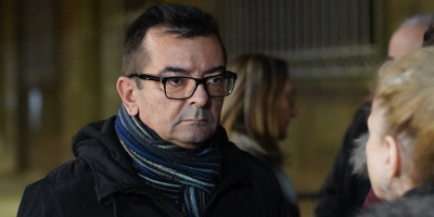 Janko Veselinović, potrčko Dragana Đilasa, žestoko je opleo po opozicionarima koji su odlučili da bojkotuju rad Narodne skupštine, među kojima je i blokader Srđan Milivojević.