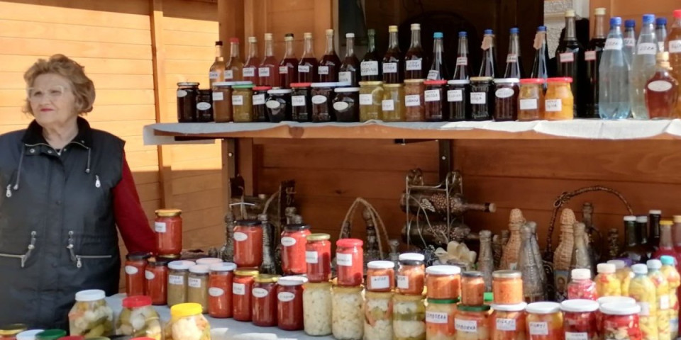 Ovde možete pronaći proverene domaće proizvode za džabe: Srbi traže moderna jela, a odlepili su i za ovim sokom