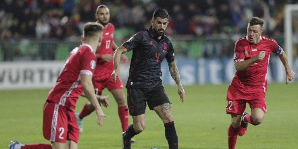 Ej, bre! Albanac usred Srbije priča kako će da nas pobedi: "Orlovi", pokažite mu ko ste na terenu