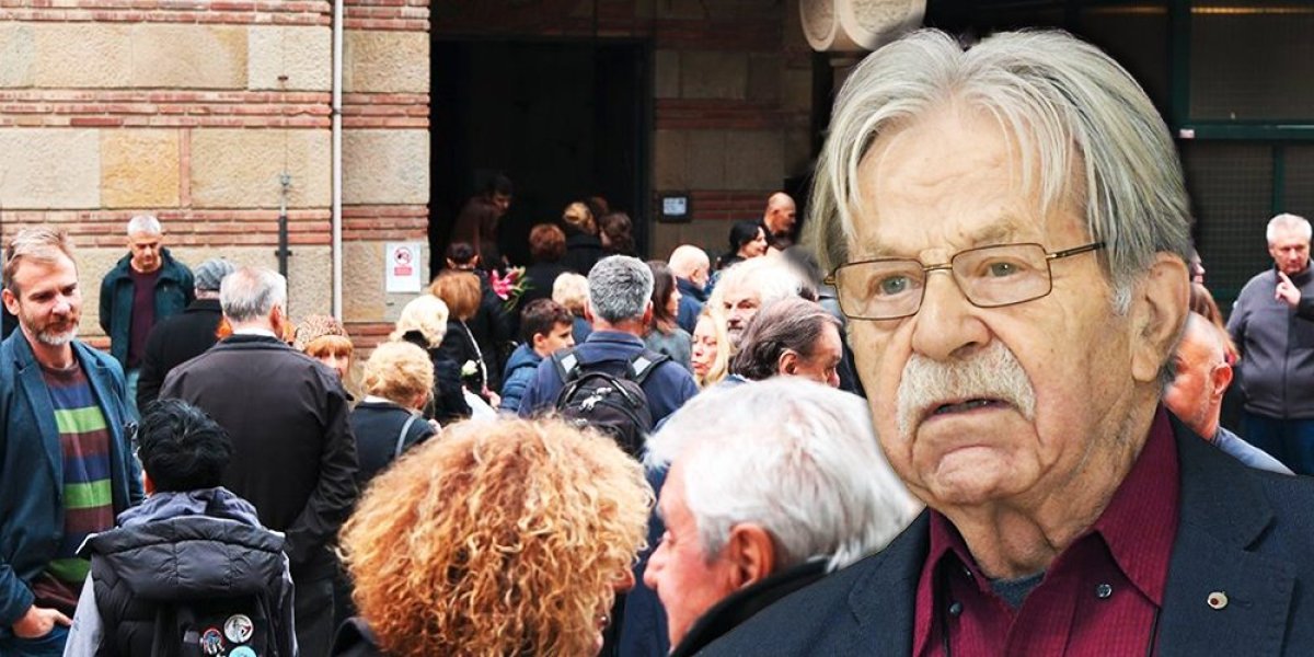 Ljubivoje Ršumović jedva hoda: Došao na Šotrin ispraćaj, nosi cveće i sveću (VIDEO)