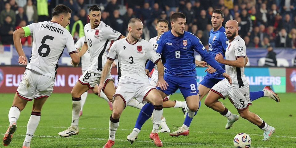 Hrvati i Slovenci jedva dočekali krah Srbije - Komentatori pali u trans posle gola (VIDEO)