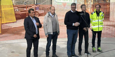 Predsednik Srbije Aleksandar Vučić izjavio je da očekuje da sutrašnji sastanak sa predsednikom Upravnog odbora Gaspromnjefta Aleksandrom Djukovim bude koristan kao i da očekuje konkretne predloge.