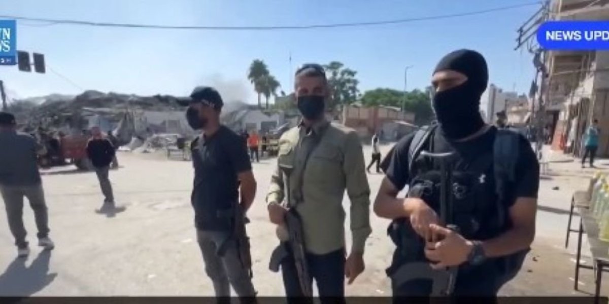 Maskirani teroristi ponovo haraju, stanovnici u panici (VIDEO)