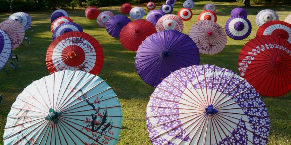 Srušene sve rodne granice: Muškarci u Japanu nose suncobrančiće više od žena