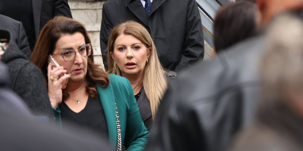 Kolege na komemoraciji Halidu Bešliću