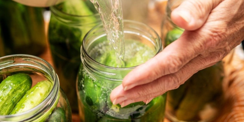 Tajna super hrskavih krastavaca: Savršena svežina i čvrstoća mesecima