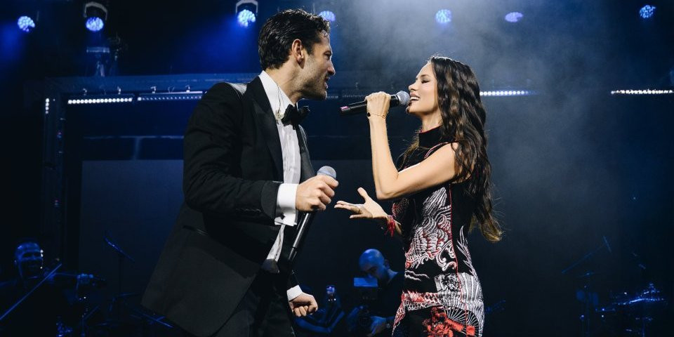 Prekinula odmor zbog njega! Ceo Sava centar pevao "Praštaj" - Milica Pavlović poručila Grku: "U Srbiji se ljubi tri puta"