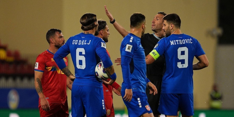 Navijači razorili "orlove", hvataju se za glavu: Brutalne reakcije, osuli paljbu po fudbalerima