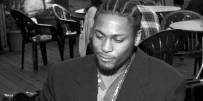 Dobitnik Gremija i R&amp;B pevač D'Angelo (51) preminuo je nakon borbe sa rakom, potvrdila je njegova porodica za CBS.