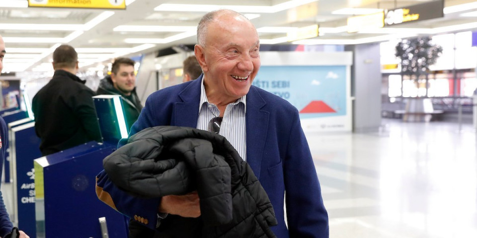 "Rade Bogdanović je klošar, tup je" - Bukti rat, Milovan Đorić bljuje vatru posle uvreda