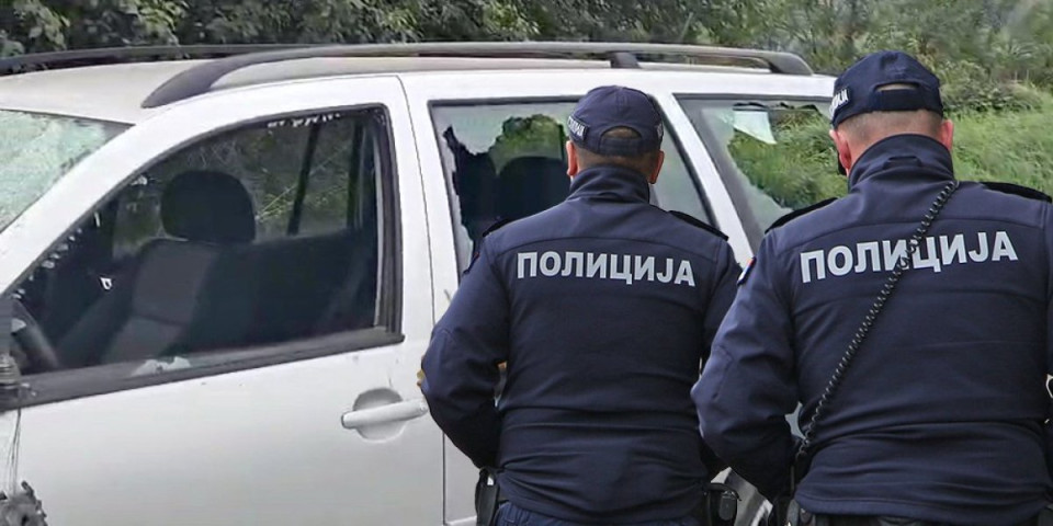 Bivša mu iz osvete demolirala automobil: Drama u Prijepolju (FOTO)