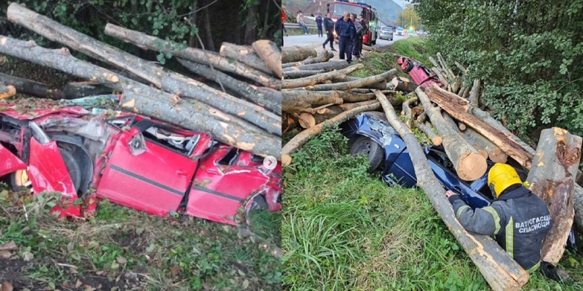 Prevrnula se prikolica sa deblima i uništila automobile: Jeziva nesreća kod Ivanjice (FOTO)