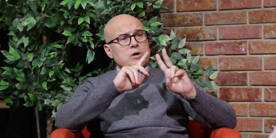 Predsednik Srpske napredne stranke i savetnik predsednika za regionalna pitanja Miloš Vučević govorio je o aktuelnim društvenim i političkim temama za Informer televiziju.