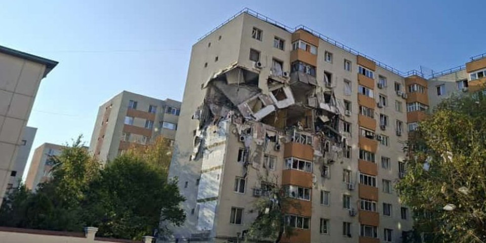 (VIDEO) Stravična eksplozija u zgradi, ima mrtvih: Horor u Bukureštu, naređena hitna evakuacija