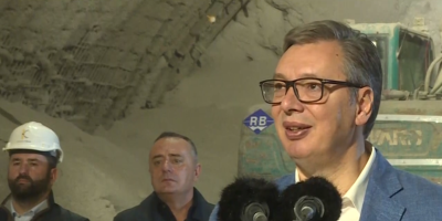 Predsednik Srbije Aleksandar Vučić prokomentarisao je najavu blokaderskog protesta ispred redakcije Informera.