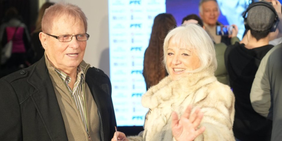 Javnost ih ne poznaje, a njihova profesija šokira: Svi detalji o deci Vere Matović!