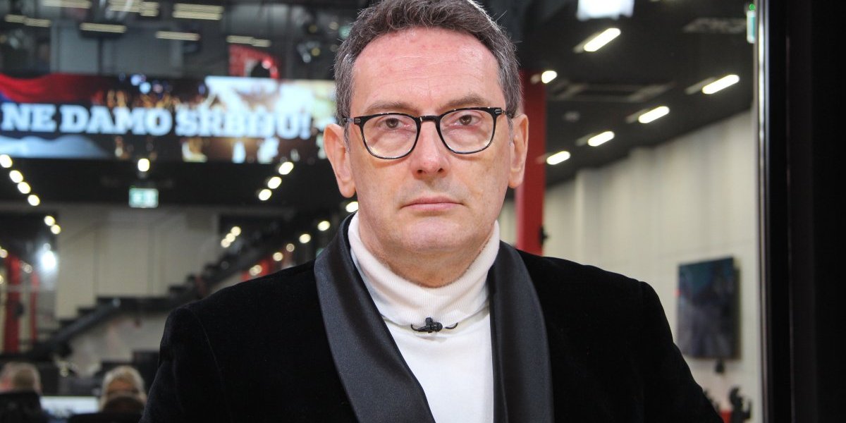 Nebojša Bakarec: Molitva opozicije - REM naš nasušni daj nam danas