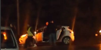 Blokaderi, koji "šetaju" od Novog Pazara do Novog Sada, ponovo su uhvaćeni u prevari, javlja Gledalačko-obaveštajna služba Informera (GOSI).