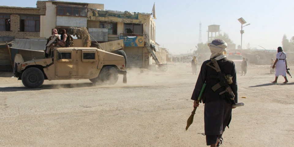 Krvavi talas završen: Avganistanci i Pakistanci prekidaju vatru — pregovori u Dohi doneli dogovor