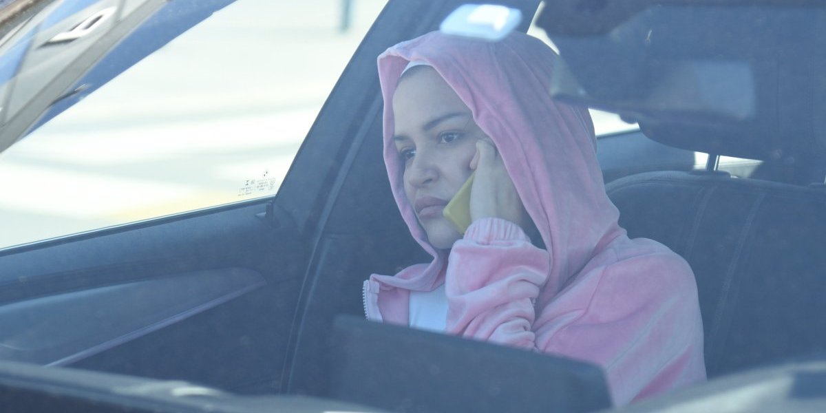 (PAPARACO) Bleda i ispijena: Pevačicu bez šminke majka ne bi prepoznala