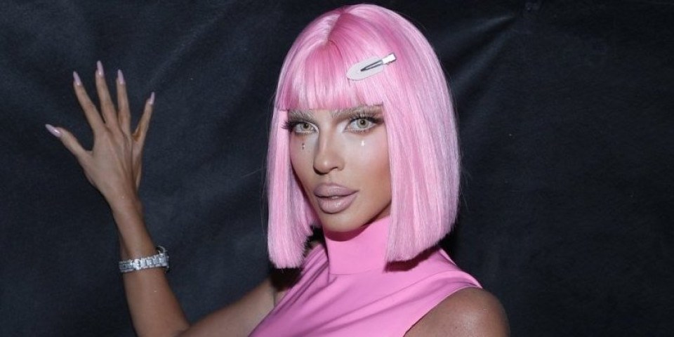 Jelena Karleuša u finansijskoj krizi: Na ovo je spiskala sve pare