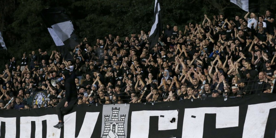 Navijači Partizana se oglasili povodom smrti Pavkovića