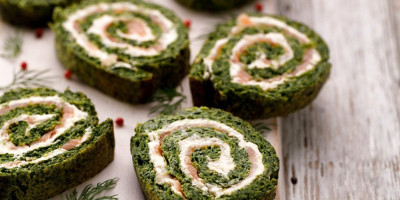 Rolat sa spanaćem i šunkom razgrabiće se sa stola čim ga iznesete.