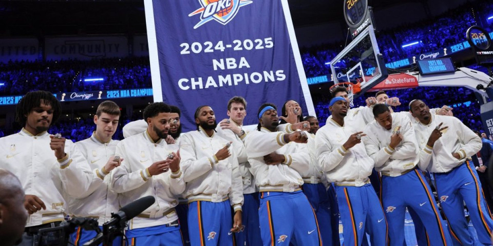 Nikola Topić dobio šampionski prsten - Pogledajte kako izgleda, a tek koliko košta... (FOTO/VIDEO)