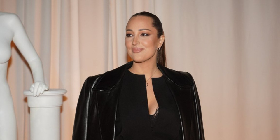 ''Prijovićka laže'': Pevač više neće da ćuti - Otkrio detalje razgovora sa Aleksandrom