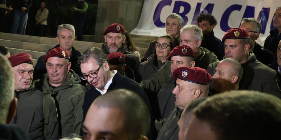 Udarna vest: Vučić večeras dolazi u Ćacilend