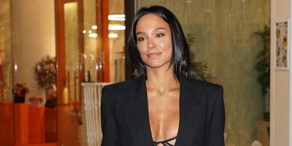 "Plače mi se, ovo je pravo": Edita Aradinović spremna da stane na ludi kamen