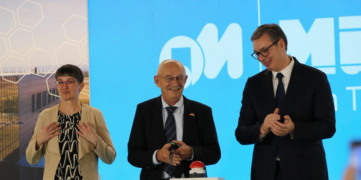 Vučić u Staroj Pazovi