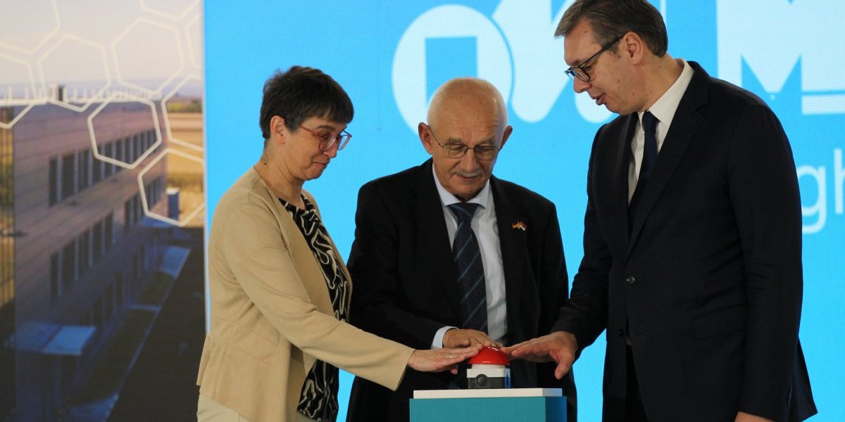 Vučić u Staroj Pazovi