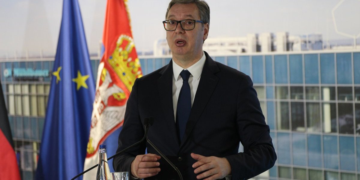 Vučić na otvaranju nove fabrike kompanije "Muehlbauer"
