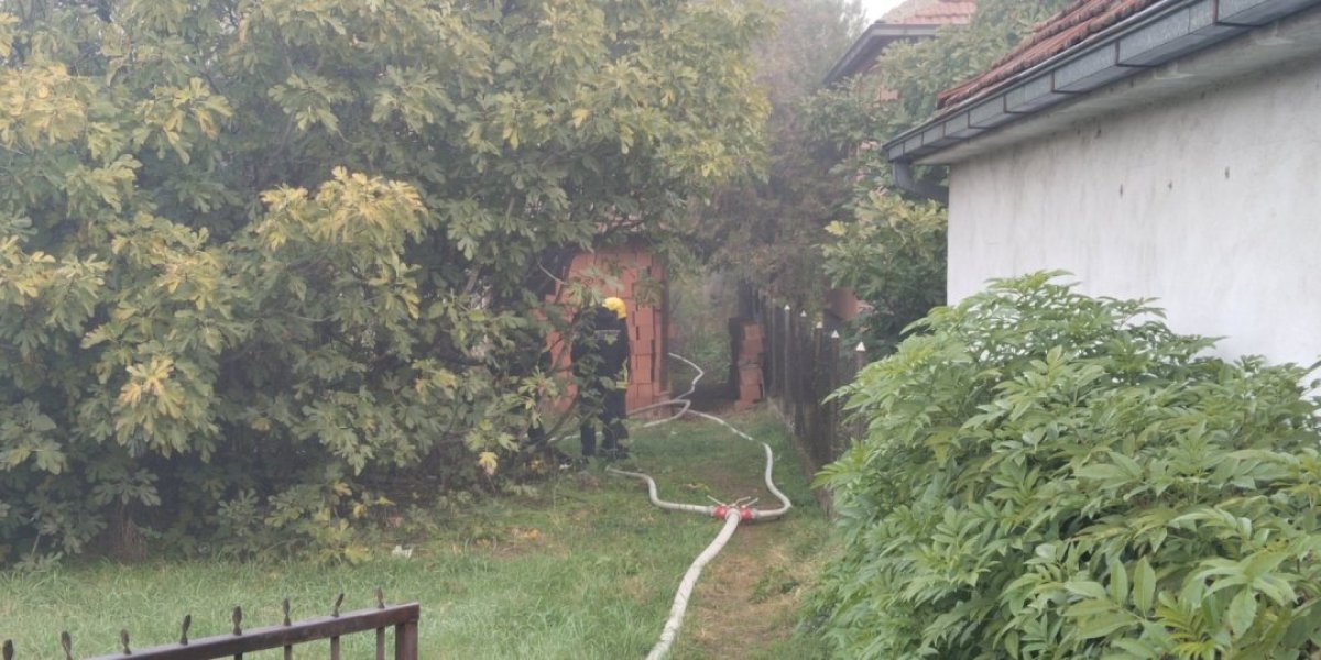 Muškarac živ izgoreo u požaru u Nišu