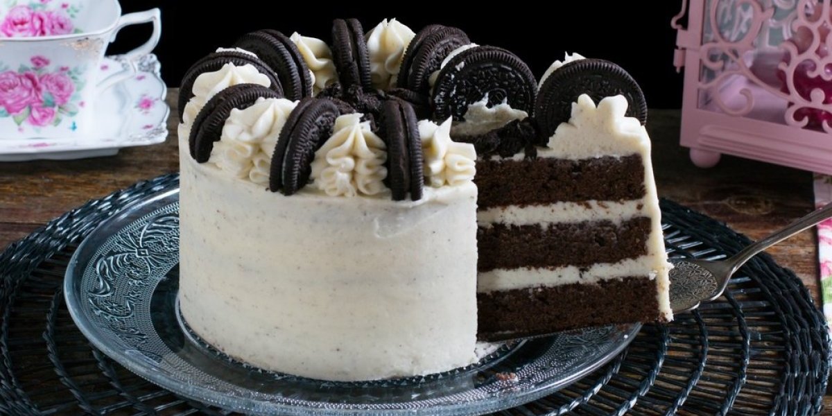 Oreo torta koja uvek uspeva: Jednostavna, sočna i kremasta, a domaćice će vam zavideti