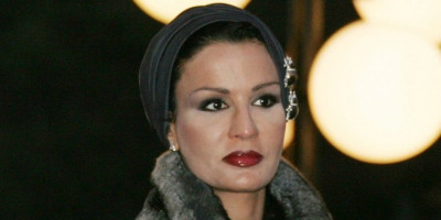 Pojava Moze bint Naser, supruge bivšeg katarskog emira - šeika Hamada bin Halife Al Tanija, spoj je luksuza, smirenosti i moći koja ne mora da se izgovori - samo da se vidi.