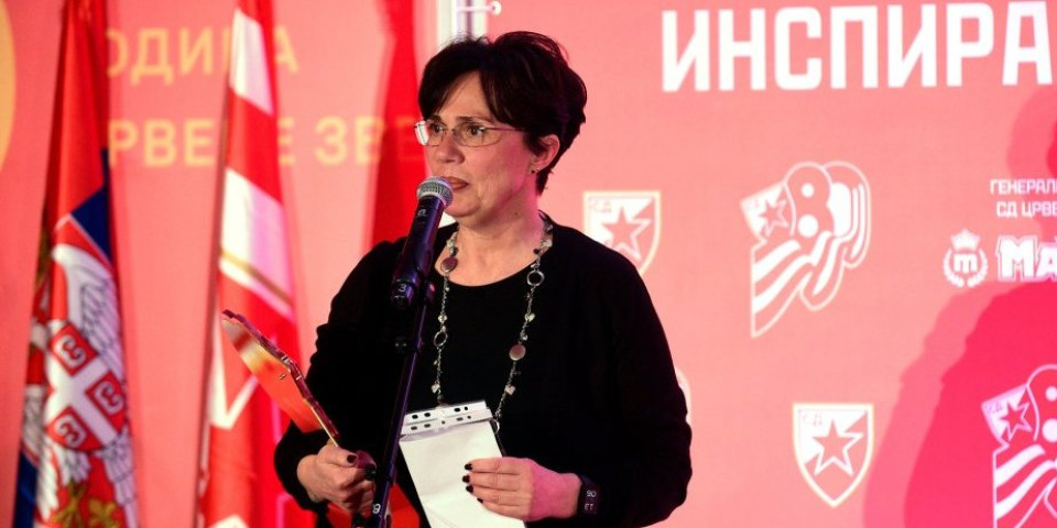 Preminula majka Jasne Šekarić: Emotivan oproštaj naše legende (FOTO)