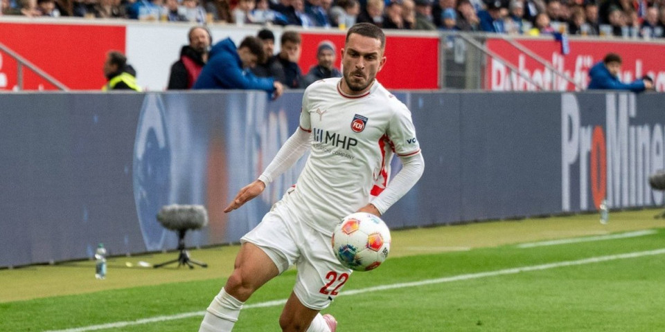 Šok vest - Ibrahimović debituje za lažnu državu?