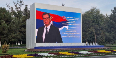 Predsednik Srbije Aleksandar Vučić danas je doputovao u zvaničnu posetu Uzbekistanu, odakle je poslao važnuj poruku građanima Srbije.