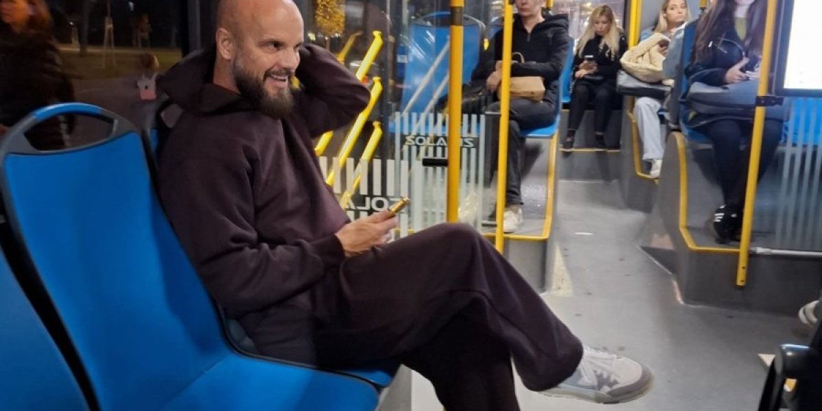 Boban Rajović u gradskom prevozu