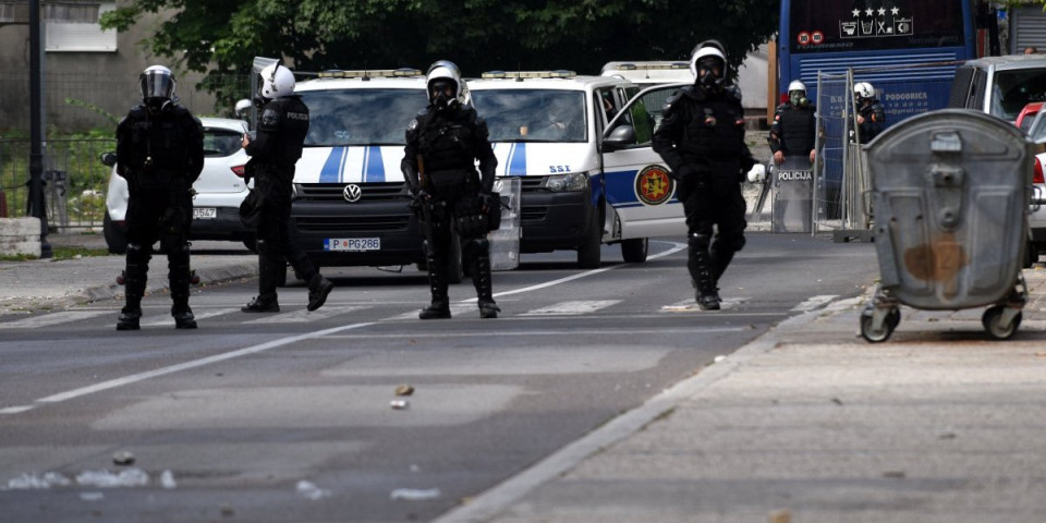 Panika u Podgorici: Dojava o bombama širom grada, evakuisani učenici osnovne škole