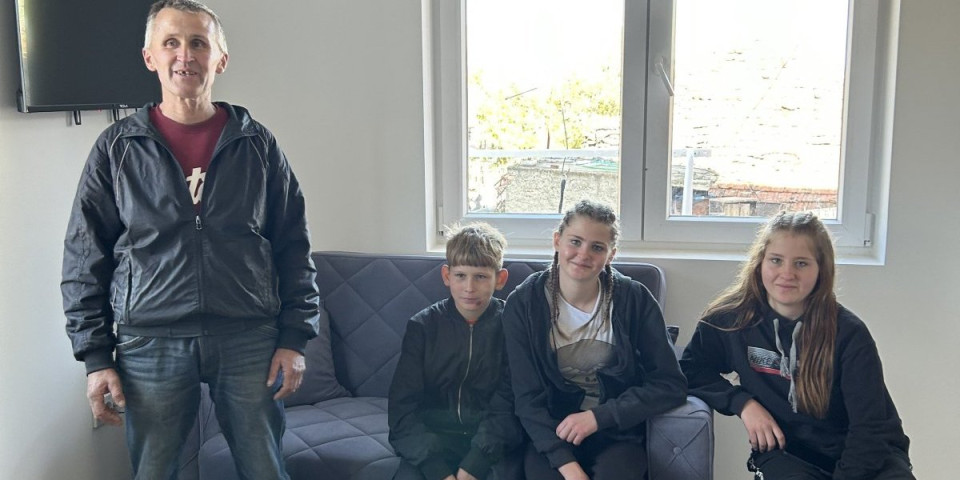 Nova nada za porodicu Žmurić: Od pepela do toplog doma (FOTO)