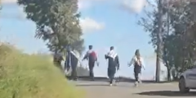 Ludilo blokadera raste iz dana u dan, a kraj se, po svemu sudeći, ne nazire.