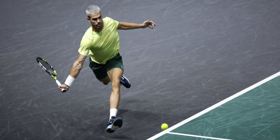 Karlitos mašina! Alkaraz srušio Australijanca  u Torinu