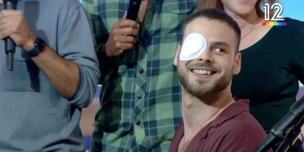 Suze će vam poći: Alon Ohel svirao klavir u emisiji u kojoj su pevali za njega dok je bio talac (VIDEO)